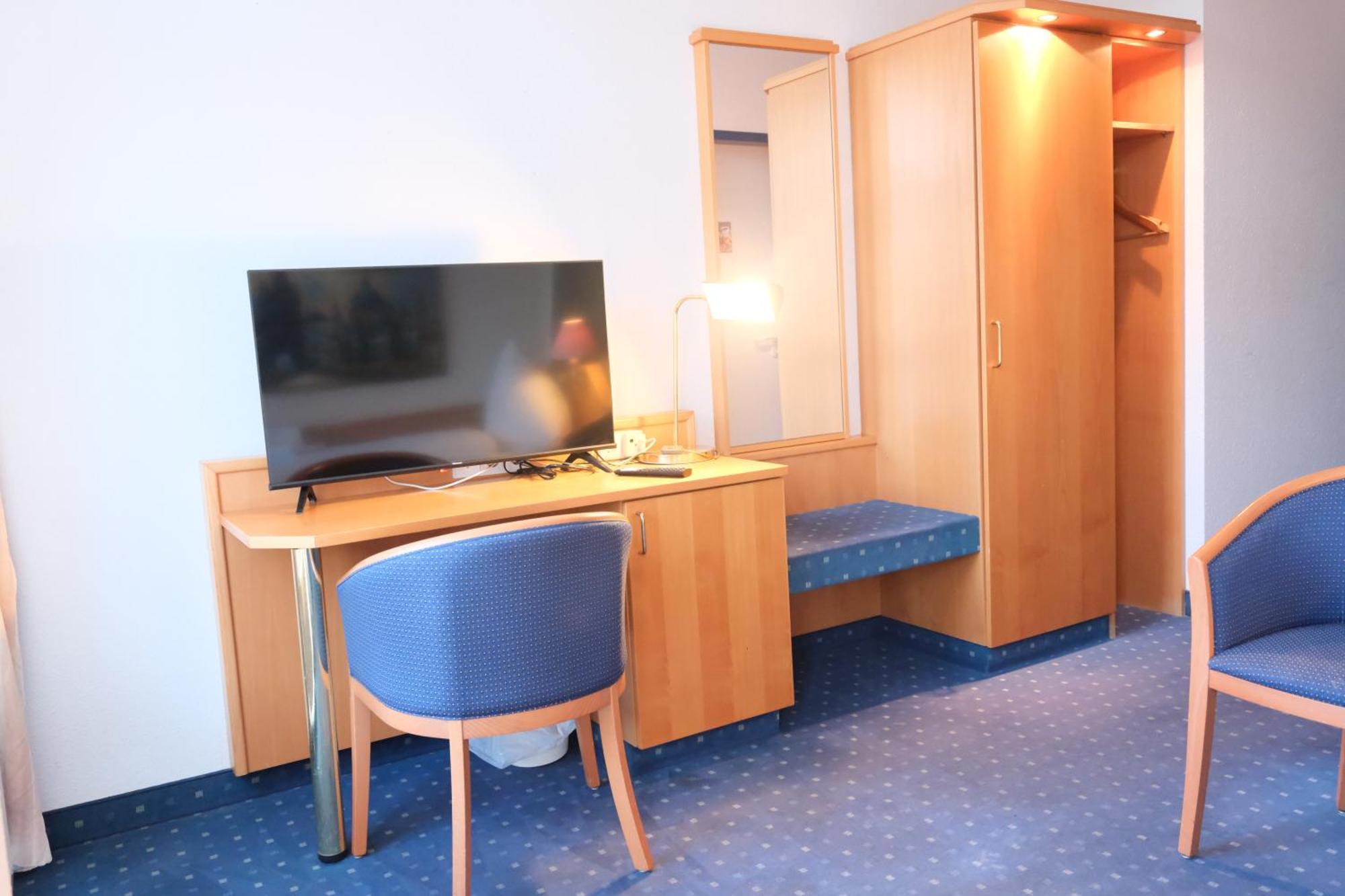 Stargaze Forum Hotel Duesseldorf-Хильден Экстерьер фото