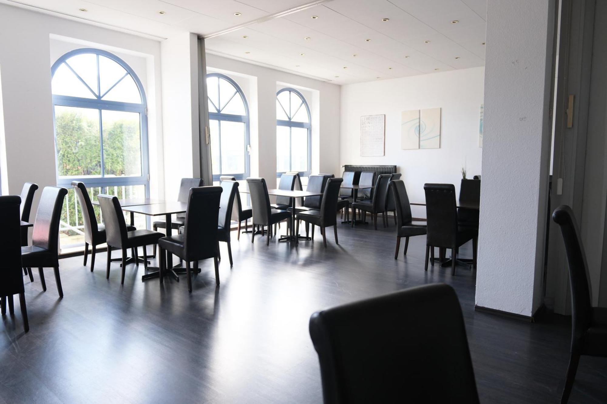 Stargaze Forum Hotel Duesseldorf-Хильден Экстерьер фото