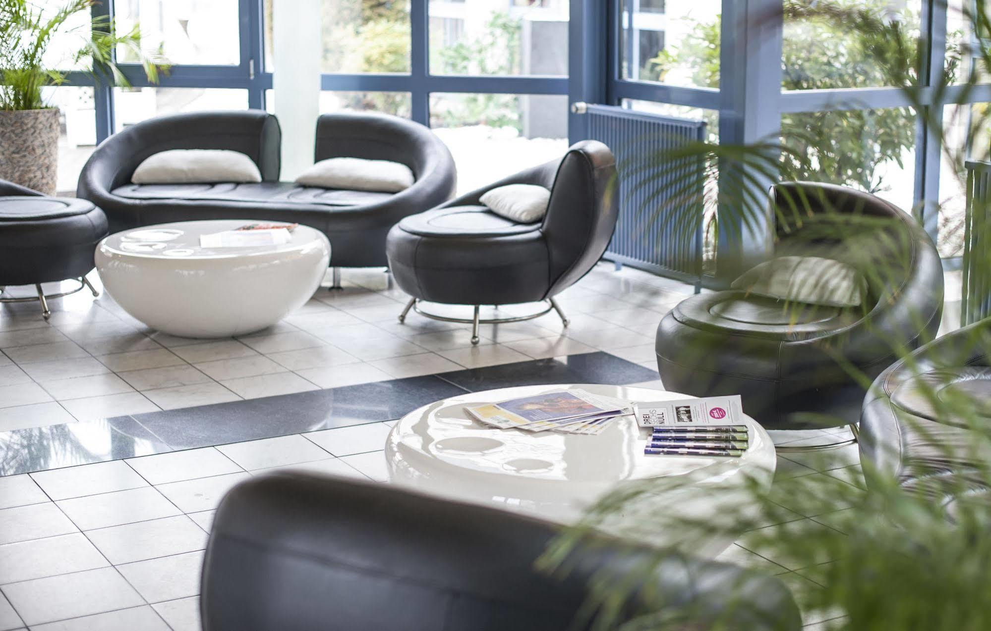 Stargaze Forum Hotel Duesseldorf-Хильден Экстерьер фото